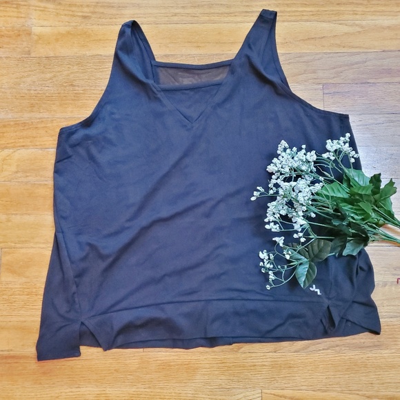 JoyLab Tops - Joy Lab black tank top with mesh paneling Sz XL